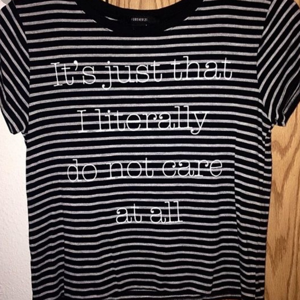 Graphic tee